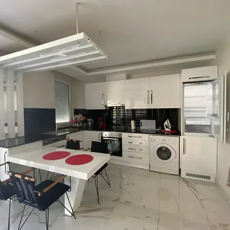 Luxury Kestel Аланія